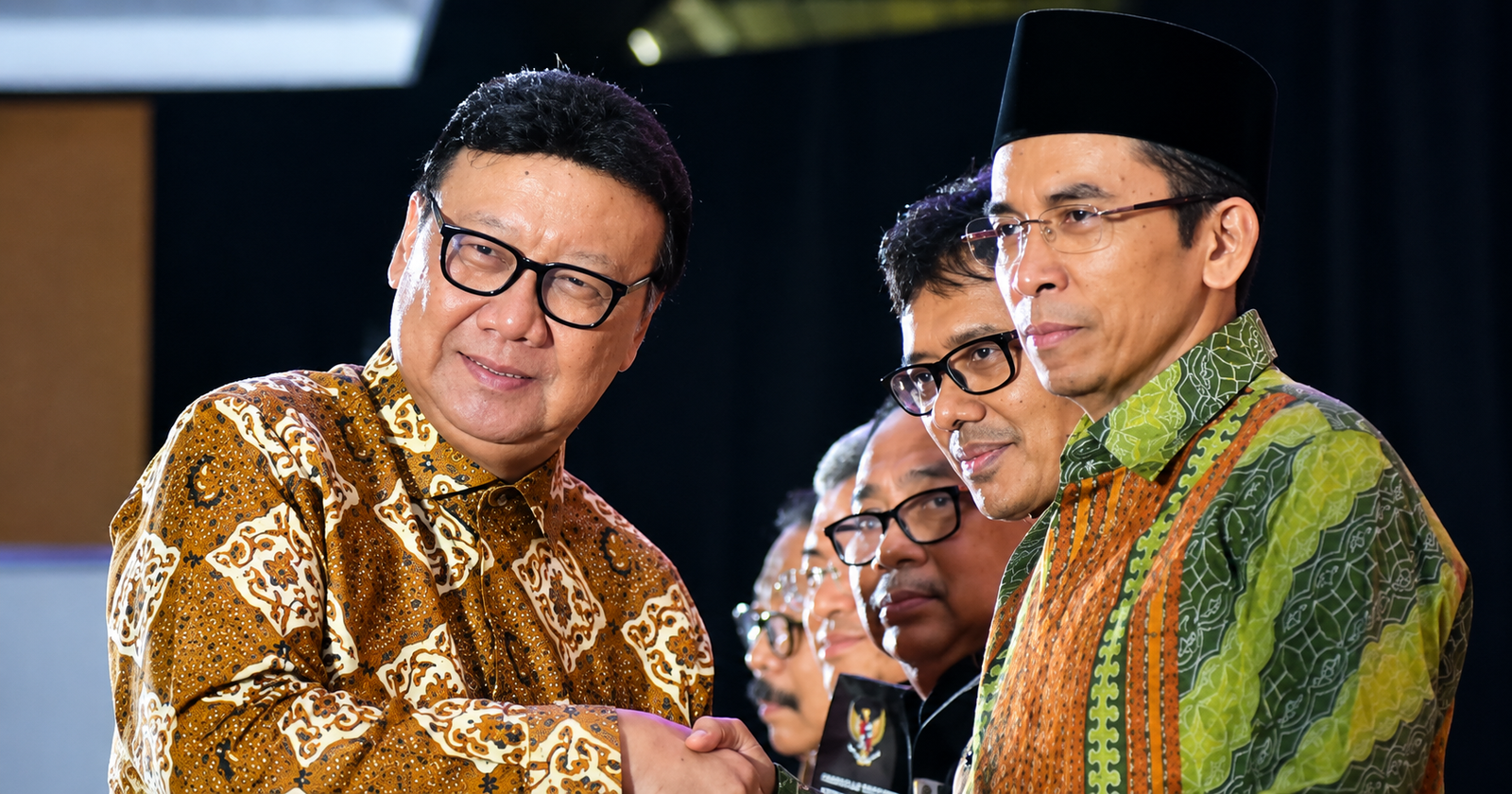 TGB Tercatat Sebagai Gubernur Terbaik 2017 Versi Kementerian Dalam Negeri