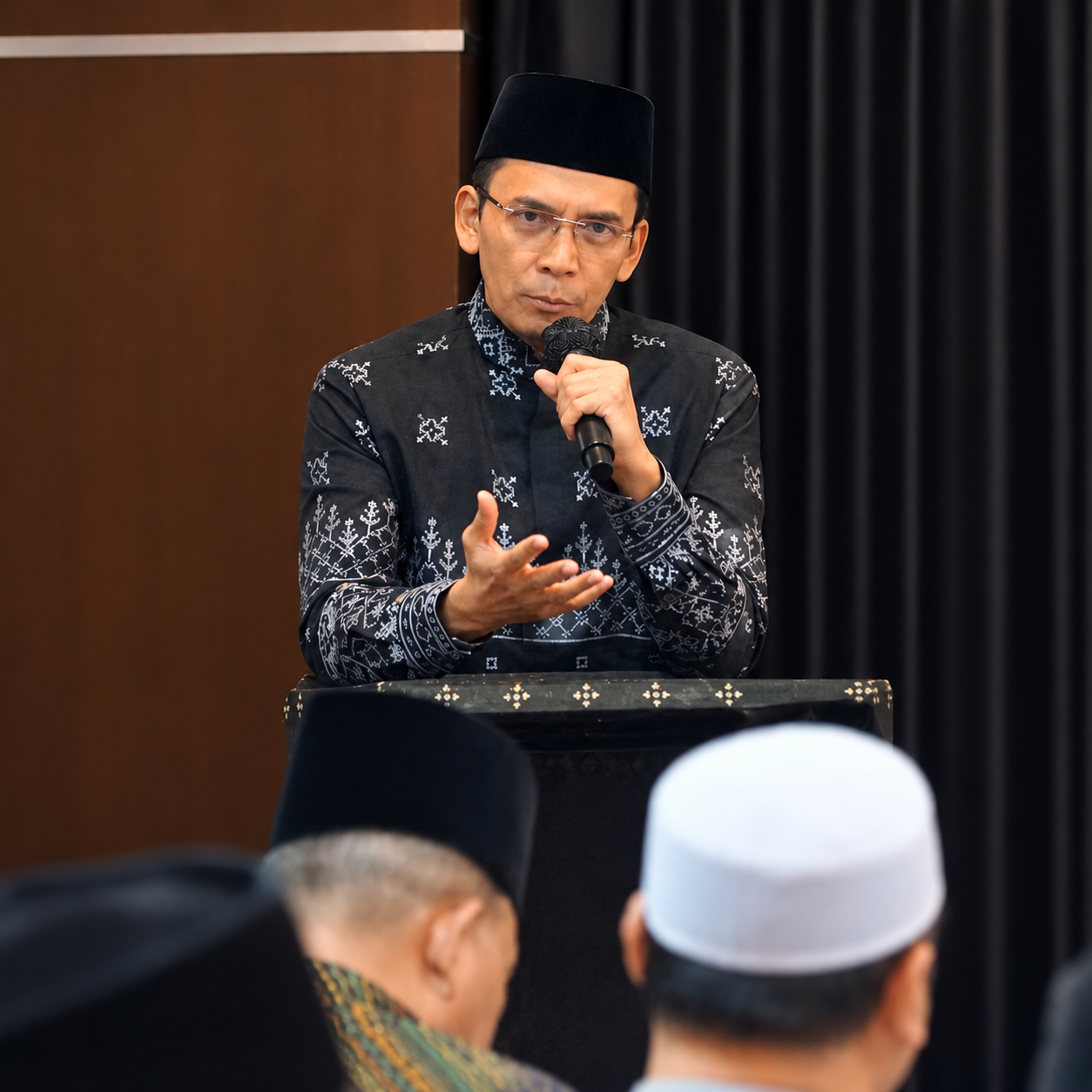 TGB Beberkan Rahasia Al-Azhar Kelola Wakaf hingga Pendidikan Bisa Gratis